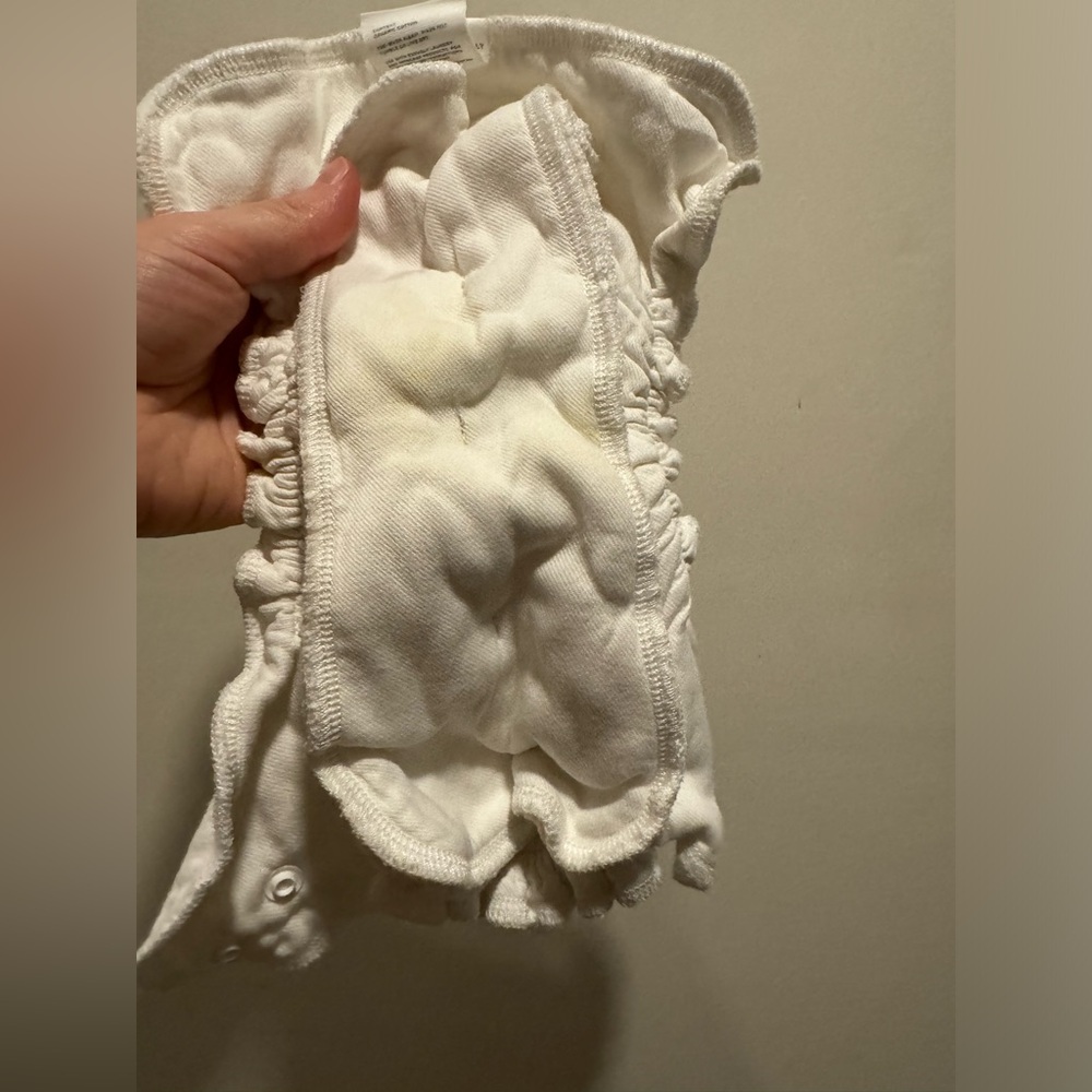 Esembly cloth diapers, pack of 3. Size 1, for babies 7-17 lb.